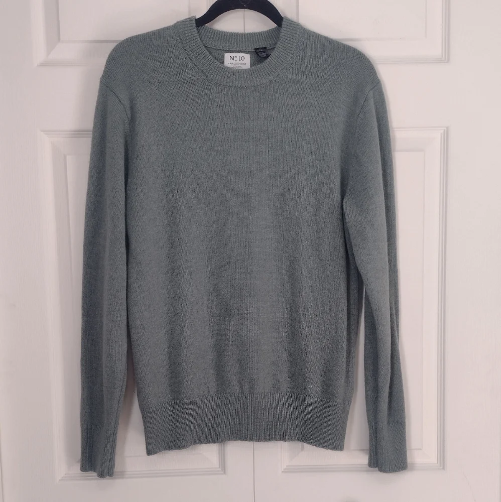 H&M Essentials No. 10 Wool Blend Crewneck Raglan Sweater Sage Green Men's Small